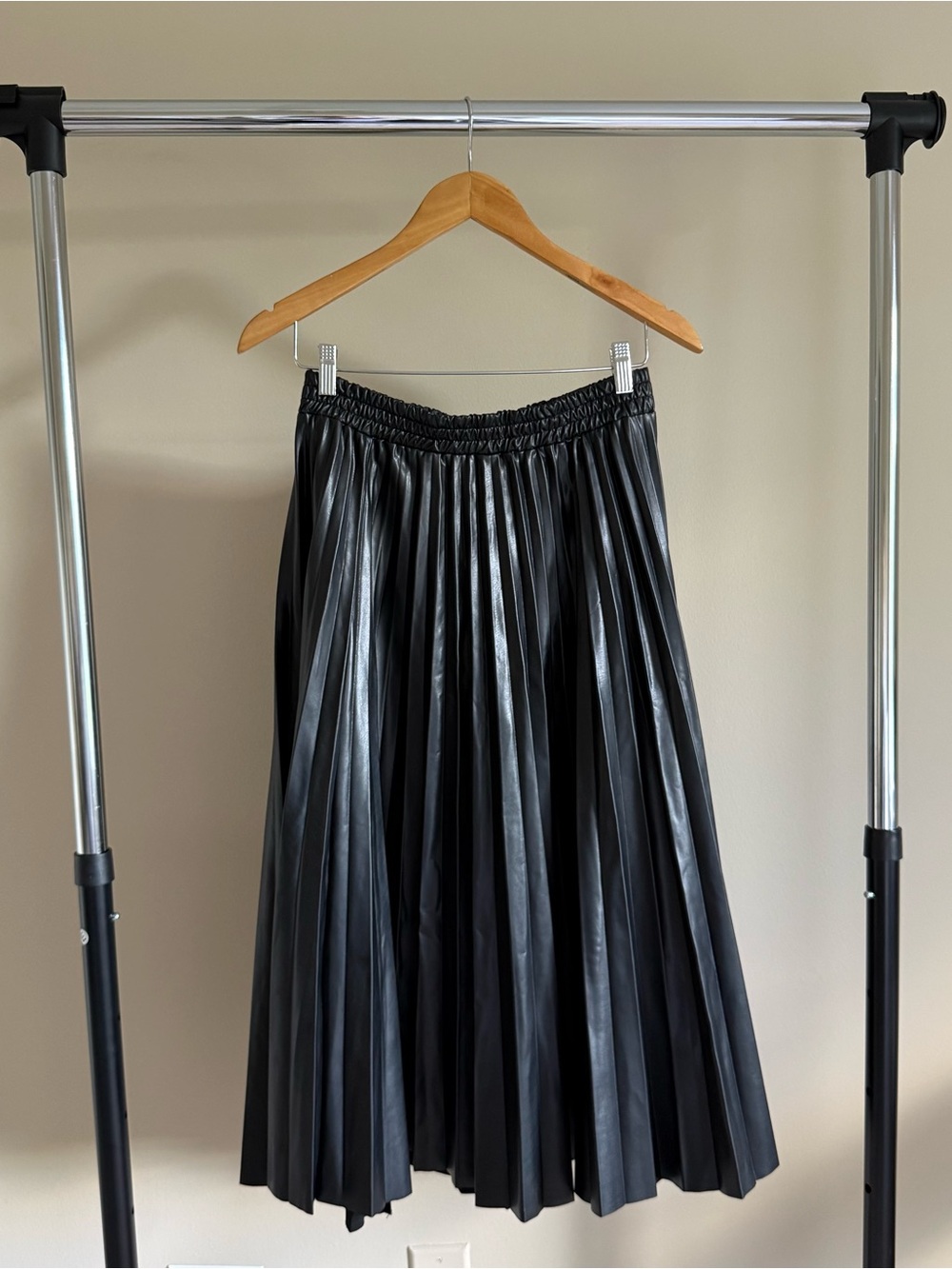 Max Studio Black Pleated Faux Leather Midi Skirt